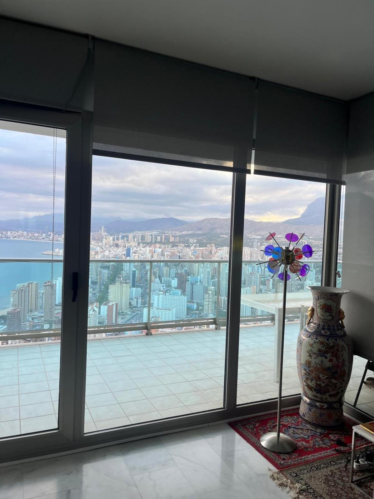 Torre Lugano By Renthas Apartment Benidorm Exterior photo